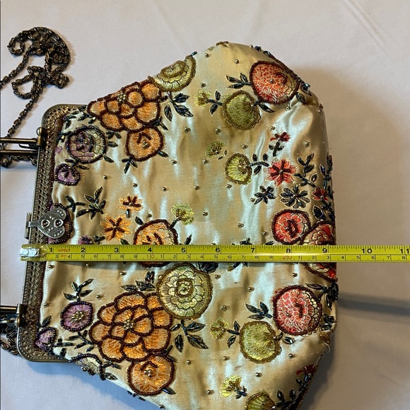 Vintage Beaded Embroidered Evening Bag Purse Floral Design Metal Handle Shoulder - Picture 13 of 16